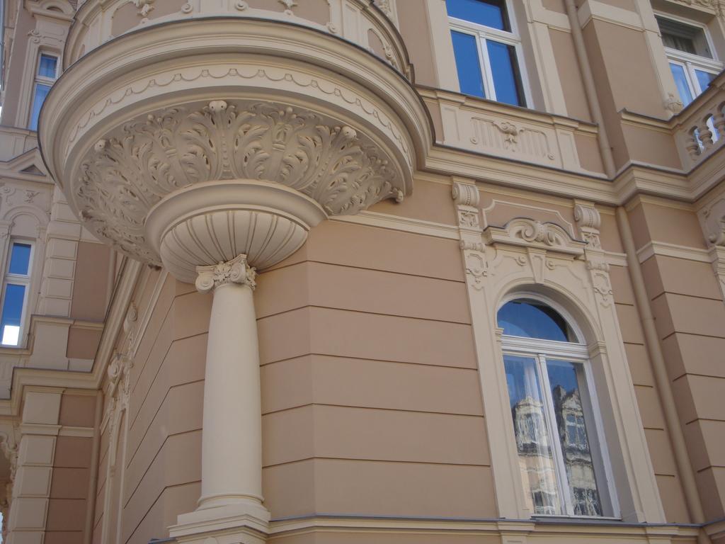 Apartment Themis Karlovy Vary Bagian luar foto